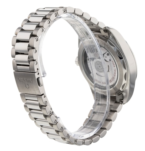 Omega Aqua Terra 150m Gents 220.10.38.20.01.004